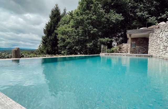 Casa do Cebro House with private pool and jacuzzi