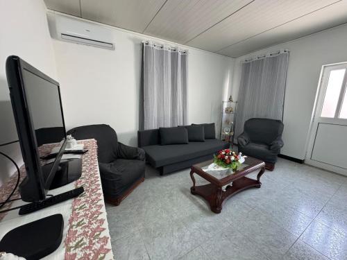 Casa independente, confortável e muito agradável