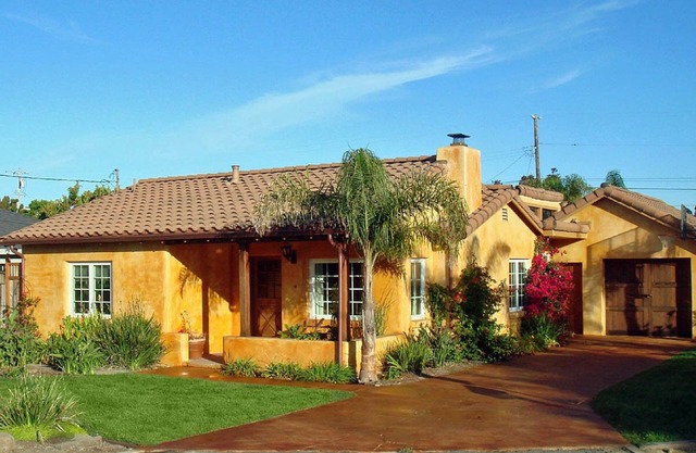 Casa La Sirena, Charming Mexican Style Beach Cottage on Opal Cliff