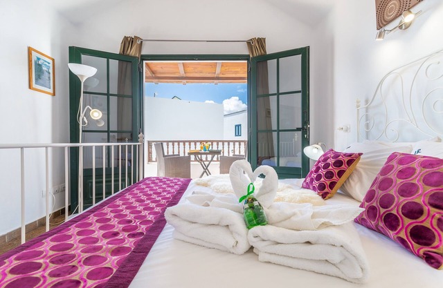 Casa Lili, Traditional Fishing Village, Pool, Sea Front Promenade