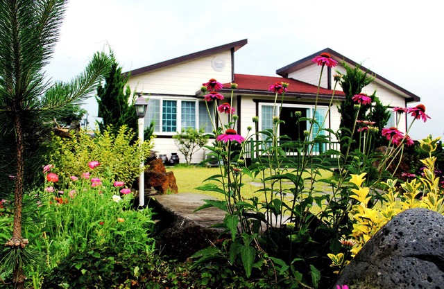 Casa Linda Pension-Acommodation