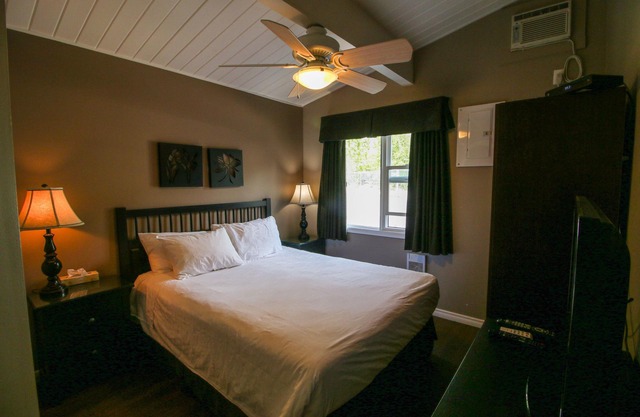 Casa Loma 412-2 Bedroom Villa -South beach