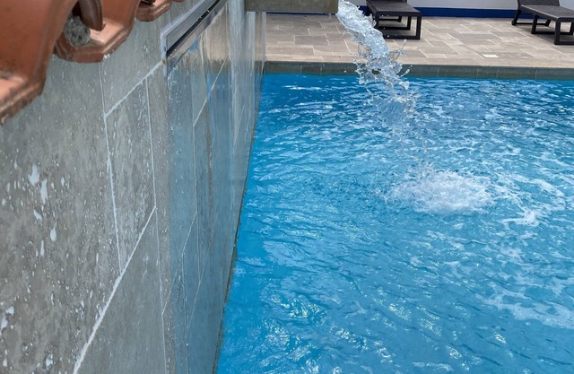 Casa Oliveira – 2 Guests | Large Heated Pool – Casas da Judia Villa (Studio T0)