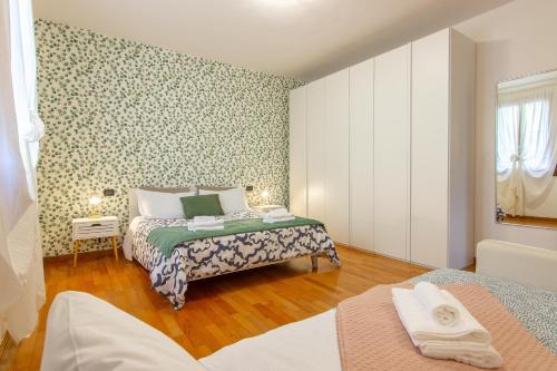 CASA OLIVIA Private garden & Parking