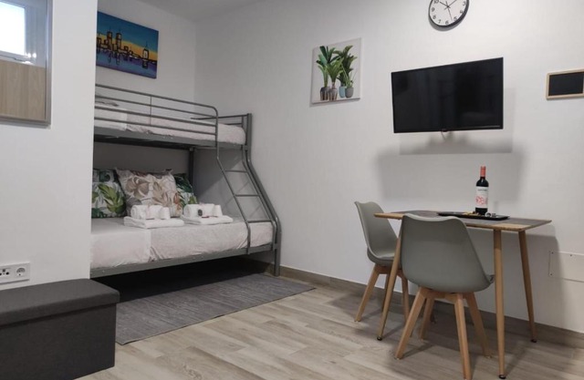 CASA PIRÁMIDE 4 WIFI - Parking y Terraza Privada