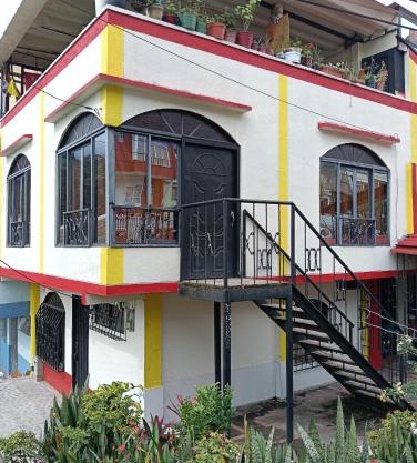 Casa Rosas