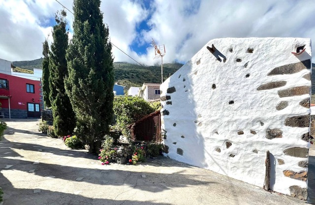 Casa rural,AC,BBQ, terraza y vista en Frontera