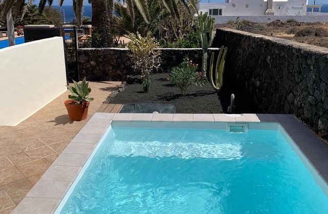 #Casa Sin Pena Lanzarote with pool, jacuzzi and sauna