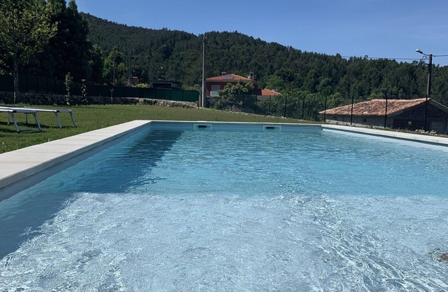 Casa Sossegada, com Vistas Deslumbrantes e Piscina Privada