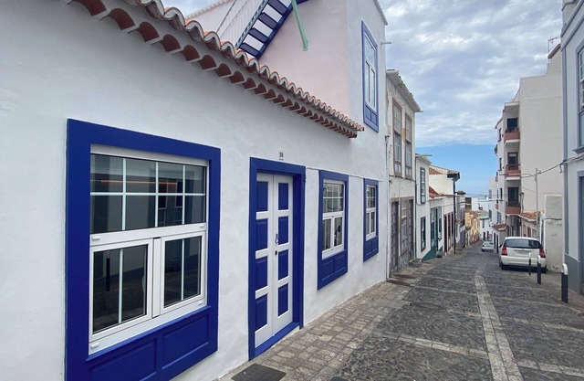 CASA TRAVIESA is an aesthetic adventure.