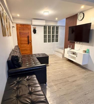 Casa Tres - home in San Mateo