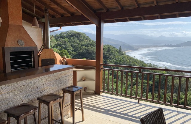 Casa Vista Linda