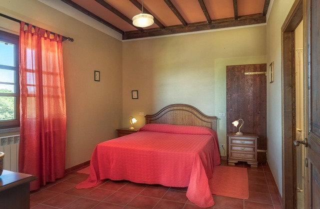 Casale Oliviera, for exclusive use between Umbria and Tuscany