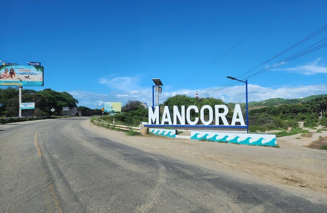 CasaPia in front of the Sea! Mancora.