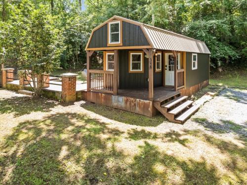 Casey Paradise Tiny Home Mountain Retreat