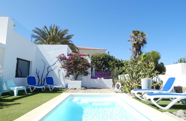 Casita Maracuya, a garden on the sea