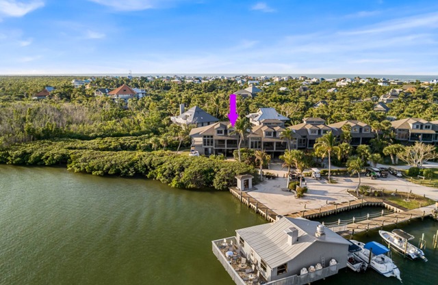 Casita Salida del Sol-North Captiva Island Waterfront townhouse w/dockage