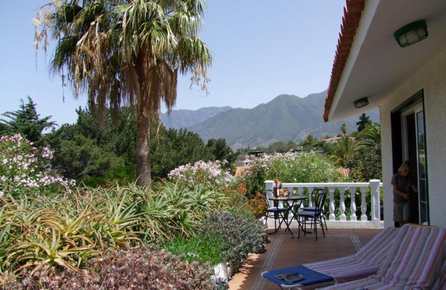 Casitas Vista Valle Alto