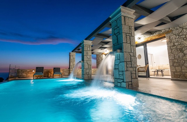 Castielia Residence - Deluxe Villa with Private Pool