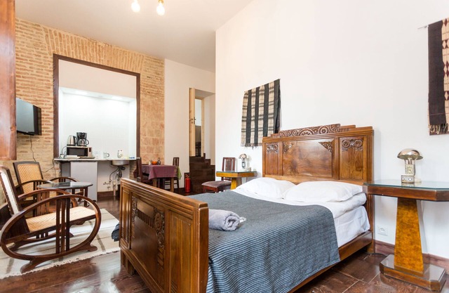 Castle in Old Town, Mac'Avoy Room