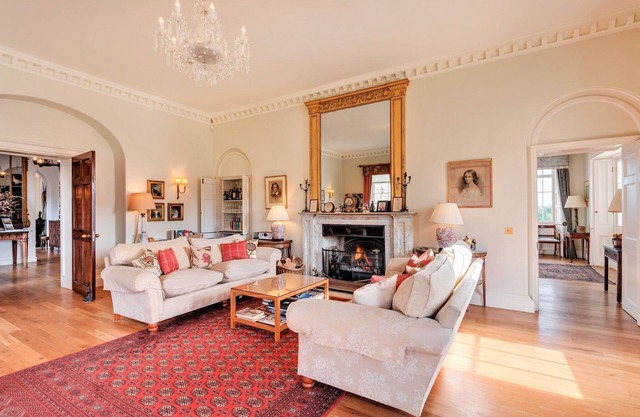 Castle in Tamar with Pool and Gardens