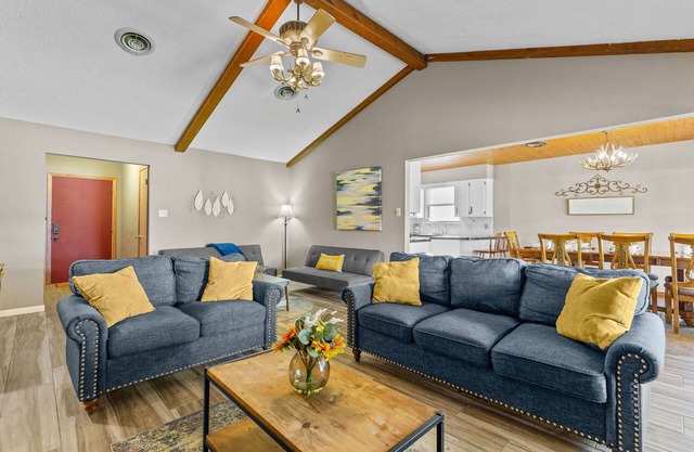 Castlewood Estate ※ near Dyess AFB ※ Patio/FirePit