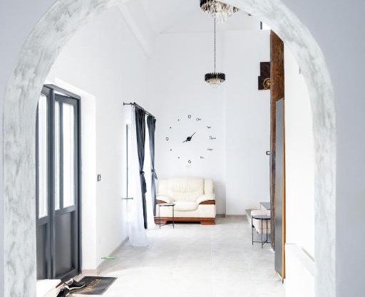 Casuta din drumul muntelui