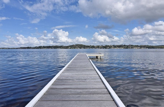 Catalina Bay Sunset Waterfront 4br Getaway