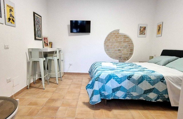 Catanzaro Lido, Independent room with outdoor space a few meters from the sea