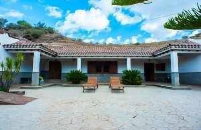 Cave House El Pastor