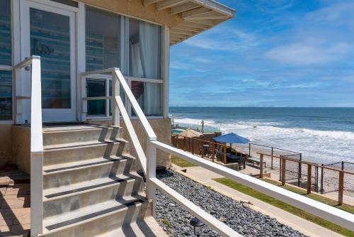 CB-2445D - Located on the Sand- Casa De Los Suenos