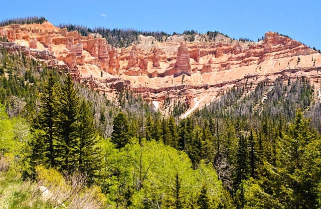 Cedar City 200 N Festival City Cottage House