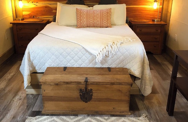 Cedar Cove Located on 10 Private Acres!