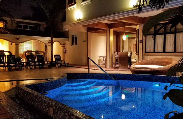Cedros Inn Boutique Hotel