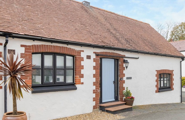 Celtic Retreat - UK6721