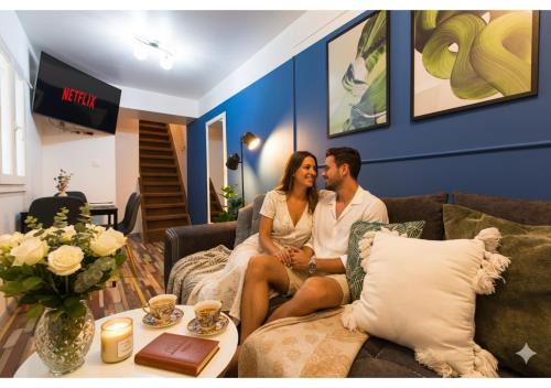 Central 2-Bedroom House with Shared Courtyard near Old Town Bucharest