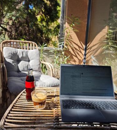 Central Apartment with Garden