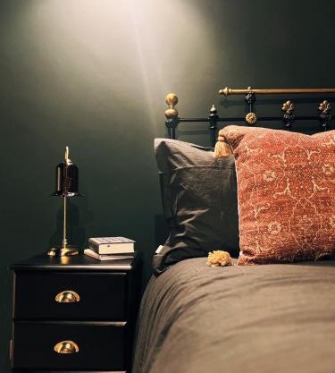 Central Designer Flat by Castle