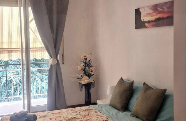 Central Family Apartment - Comfort and Convenience in the Heart of the City