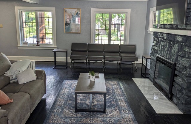 Centrally located historic 5 bedroom home only 2 blocks from Forest Park!