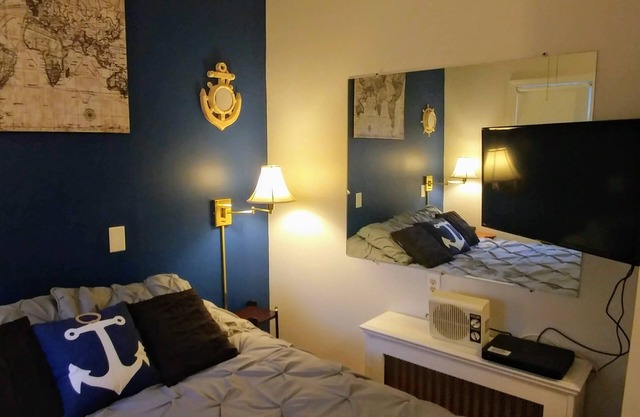 Château sur Mer Bed & Breakfast