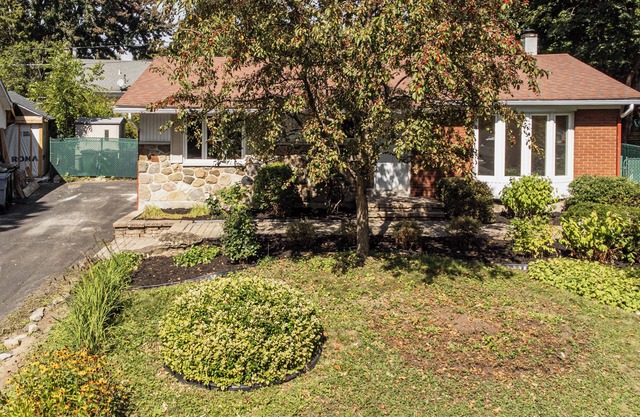 Charming, well-maintained 3-bedroom home!