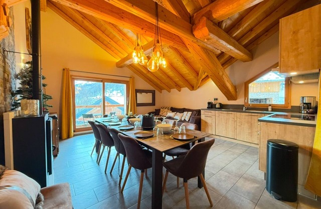 Chalet 12 People - Sauna - Near Ski Lifts - Ski Room - Shoe Dryer