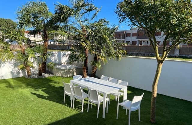 Chalet 3 Dormitorios con Jacuzzi