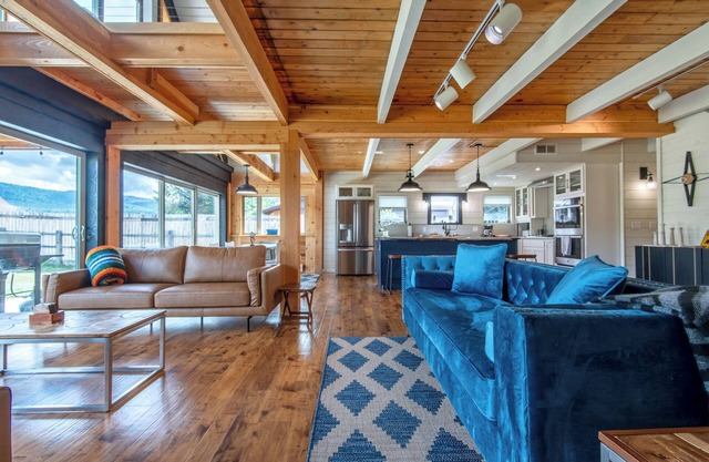 Chalet Alta - Mountain Magic, Mountain Magic