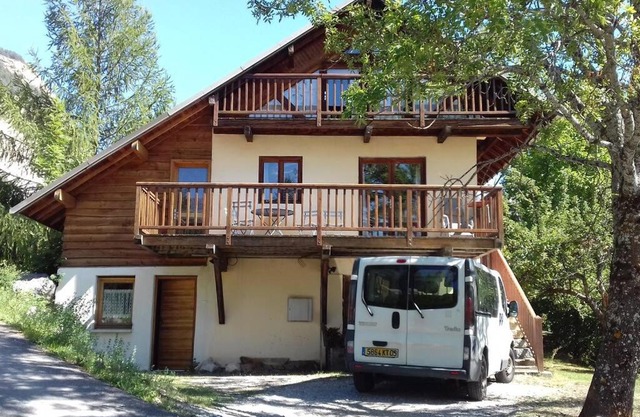 Chalet avec jardin proche de VALLOUISE
