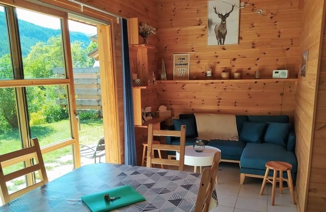 Chalet 'Avec Jardin Serre Chevalier' with Mountain View, Private Terrace and Wi-Fi