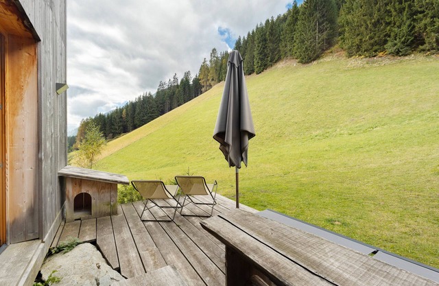 Chalet 'Blasla Olben 3-4P 1' with Mountain View, Private Terrace and Wi-Fi