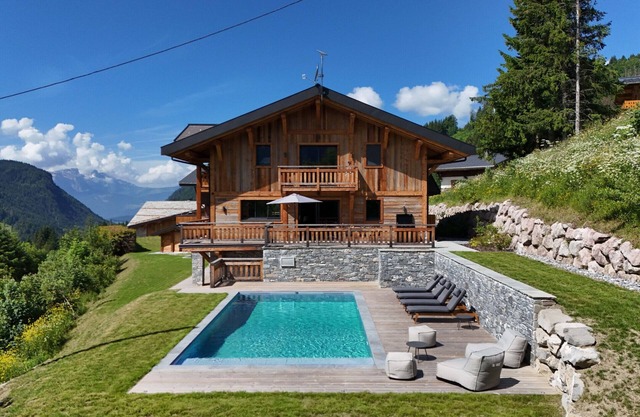 Chalet Caly - 15pers - vue montagne