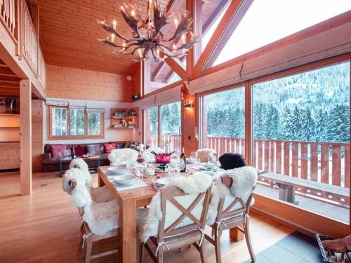 Chalet Chalet Les Pars by Interhome